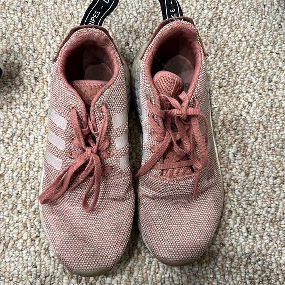 Women’s Pink Adidas NMD - Picture 2 of 3